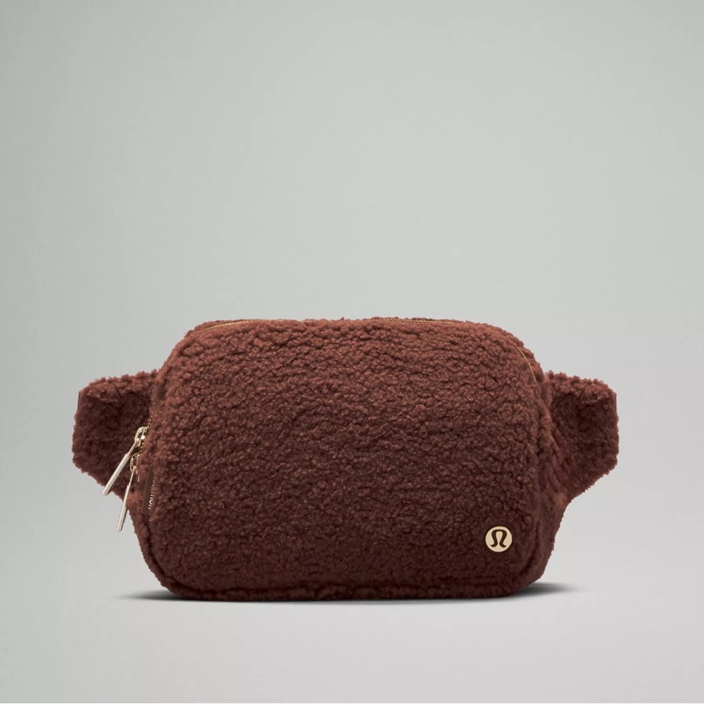 NWT Lululemon Brown Fleece Belt Bag